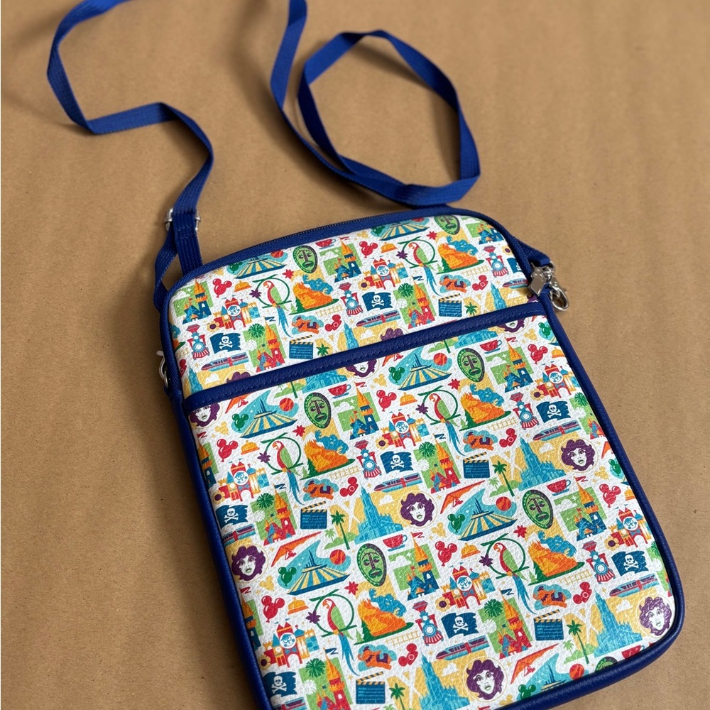 Disney Parks Authentic Orig. Vintage looking iPad/Tablet Crossbody D-Tech Case